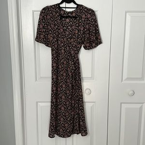 TOBI Melvari Midi Dress - Black/ Floral (M). EUC!
